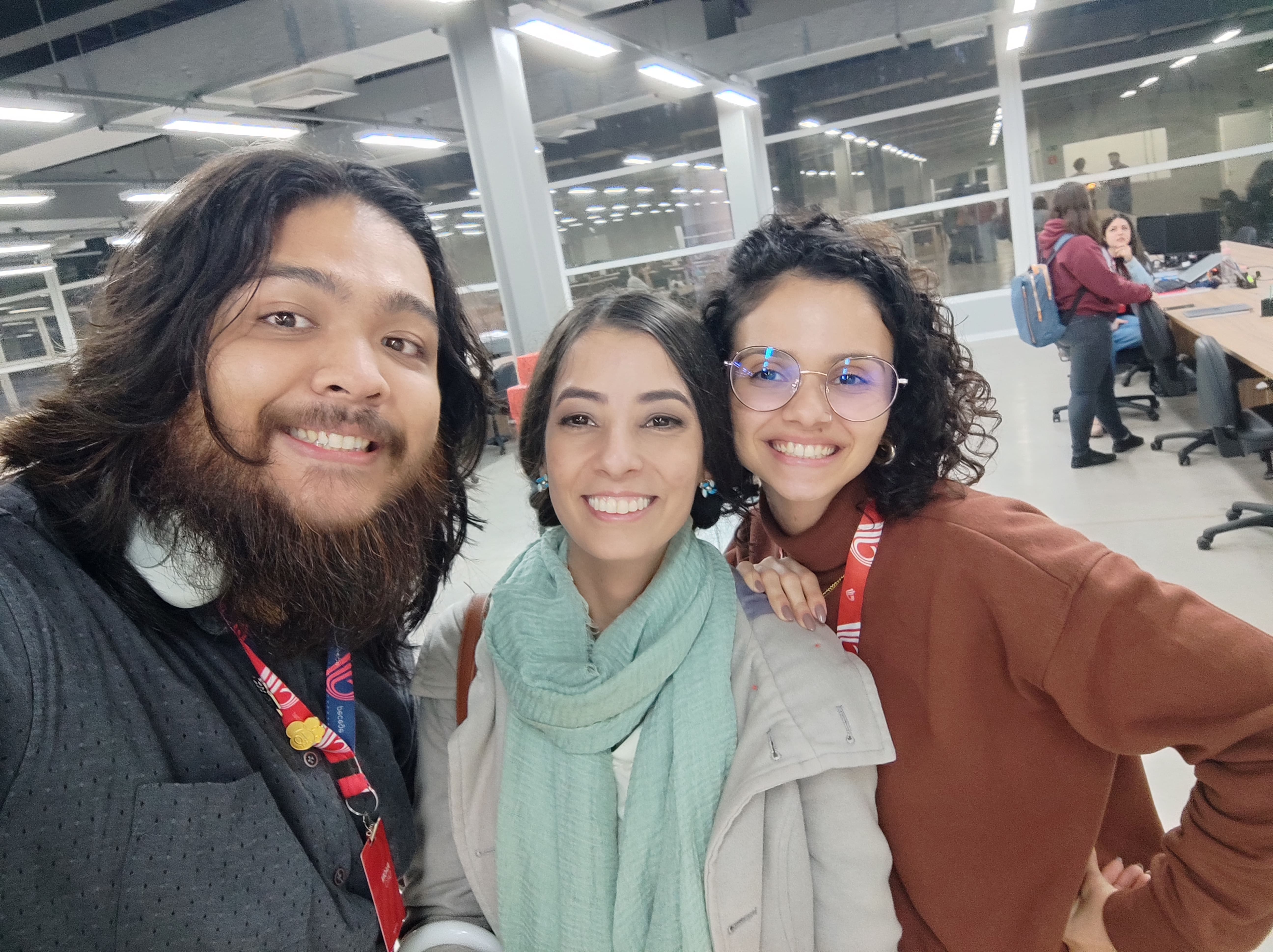 Conexões que vão além do crachá: juntos, criamos, aprendemos e celebramos!